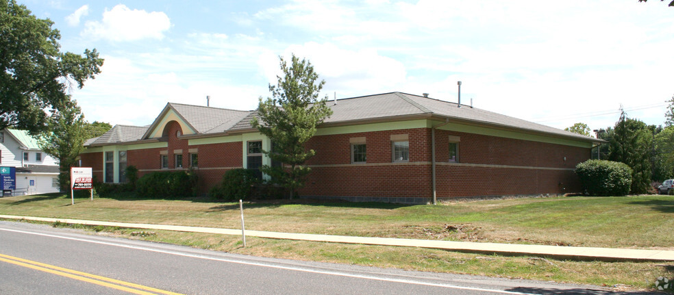 6081 Linglestown Rd, Harrisburg, PA for sale - Primary Photo - Image 1 of 1