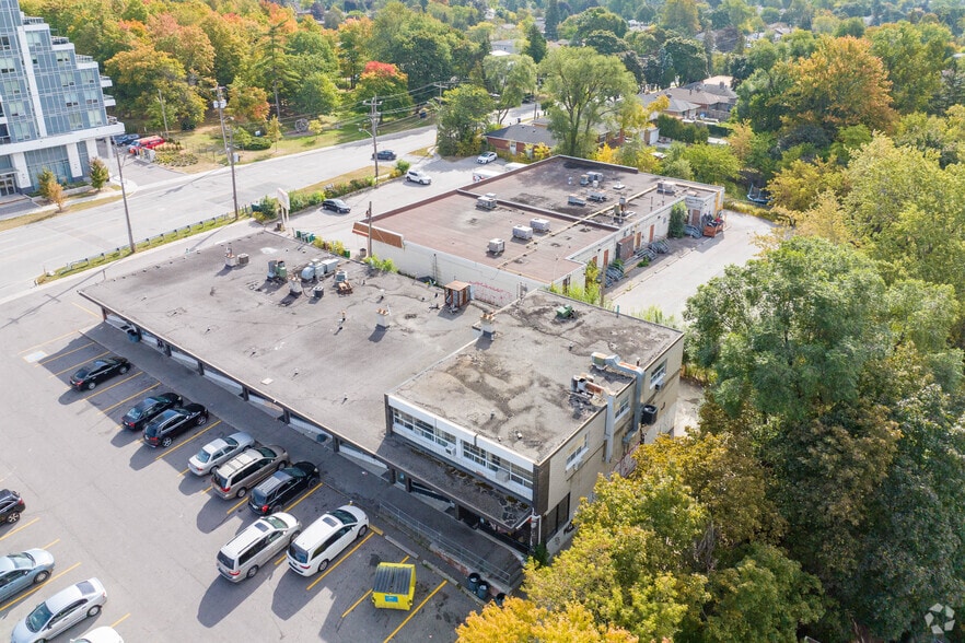 2993-3011 Sheppard Ave E, Toronto, ON for lease - Building Photo - Image 3 of 4