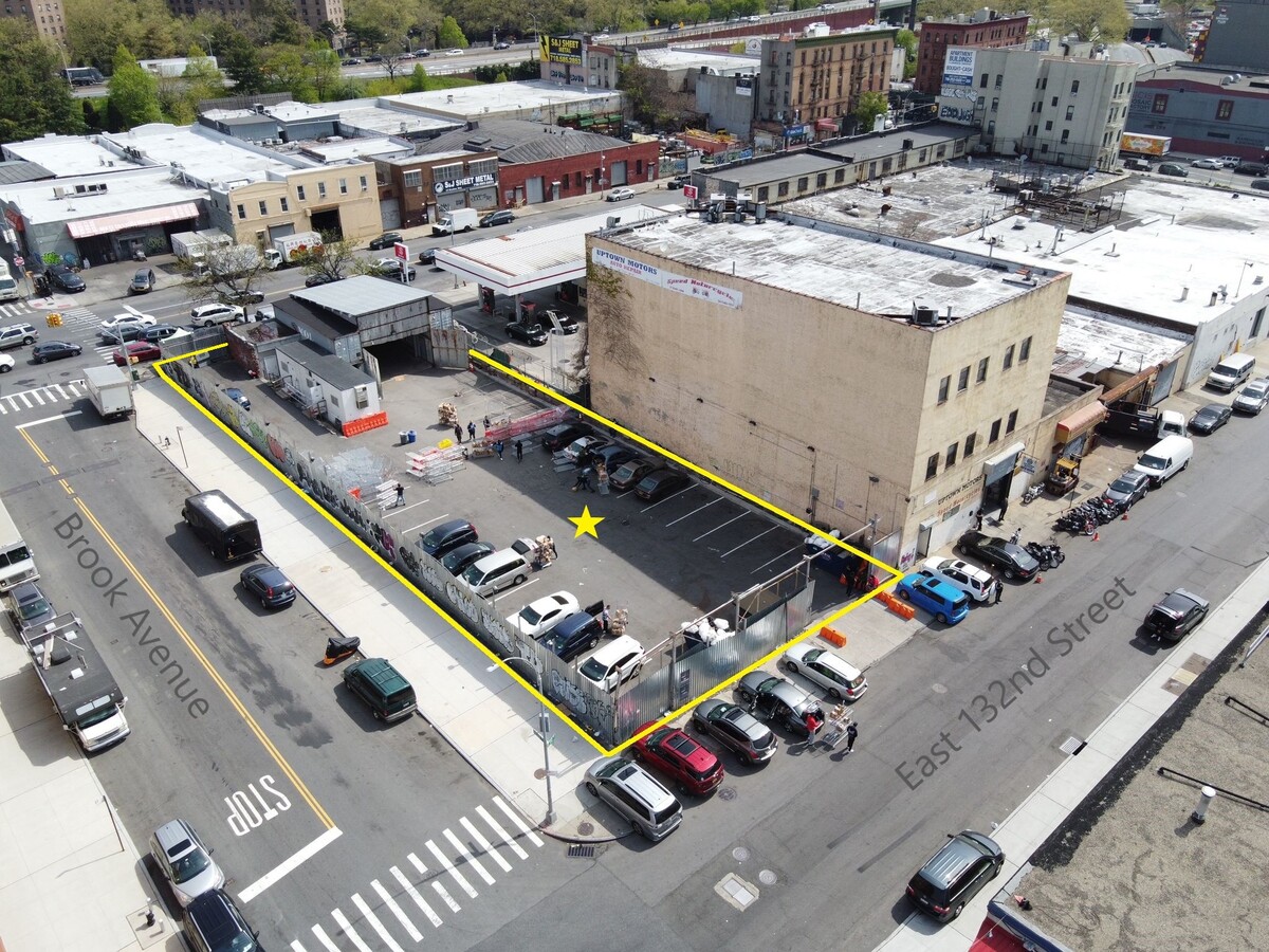 122 Bruckner Blvd, Bronx, NY 10454 - for Lease | LoopNet