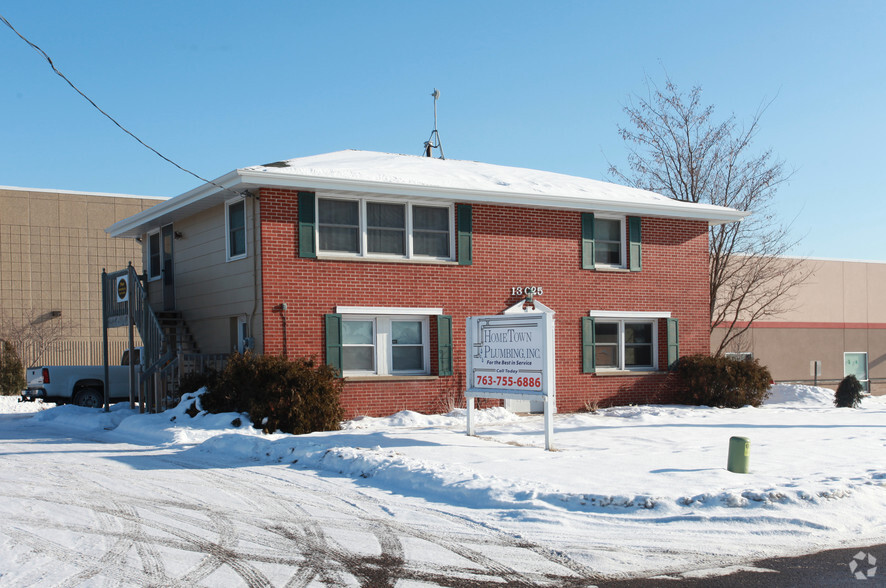 13025 NE Central Ave, Blaine, MN for sale - Building Photo - Image 2 of 4