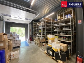 Flex in Aix-en-Provence for lease Interior Photo- Image 1 of 24