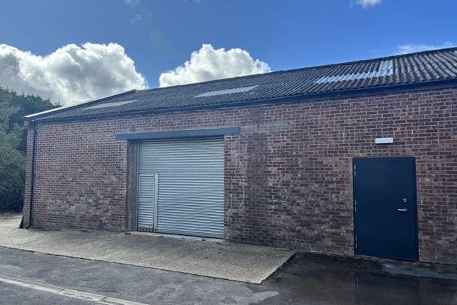 543 Wallisdown Rd, Poole for lease - Building Photo - Image 3 of 3