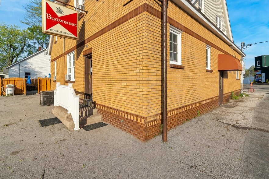 108 S Old US Route 66, Hamel, IL for sale - Building Photo - Image 3 of 43