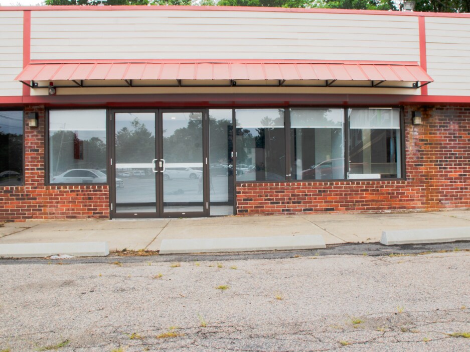 826 Crescent St, Brockton, MA for lease Building Photo- Image 1 of 21