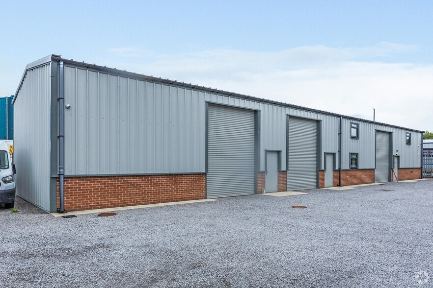 Littleburn Industrial Estate, Durham for lease - Building Photo - Image 2 of 2