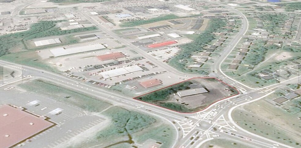 1 Elizabeth Dr, Gander, NL for sale - Primary Photo - Image 3 of 4