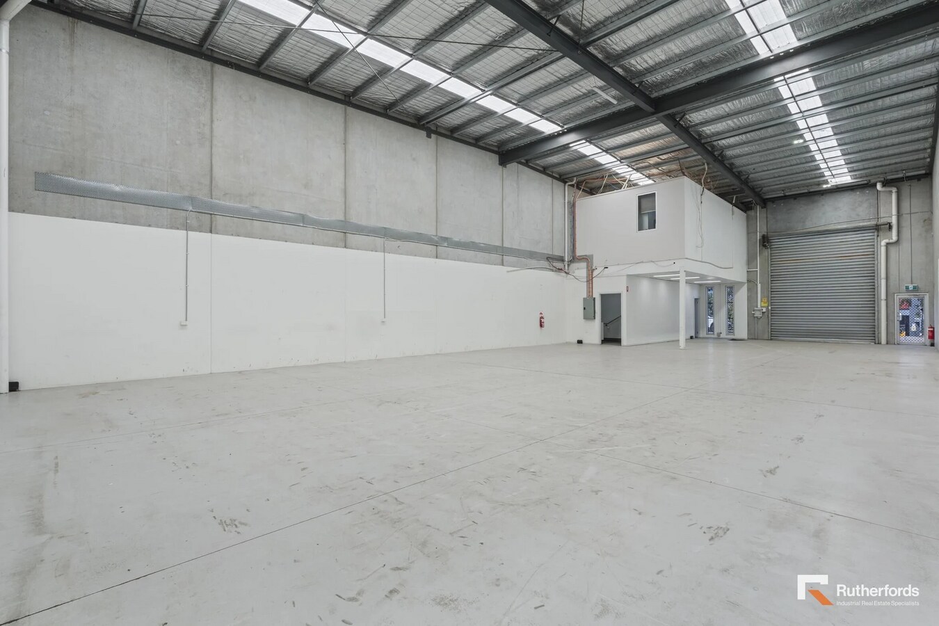 4 Norwest Ave, Laverton North, VIC 3026 - Unit 2 - - Interior Photo - Image 1 of 4