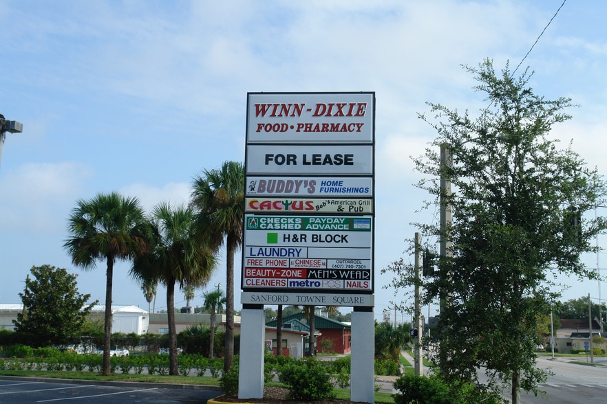 1514 S French Ave, Sanford, FL for lease - Pylon Photo - Image 3 of 5