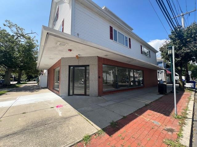 173 State St, Bristol, RI for lease Building Photo- Image 1 of 9