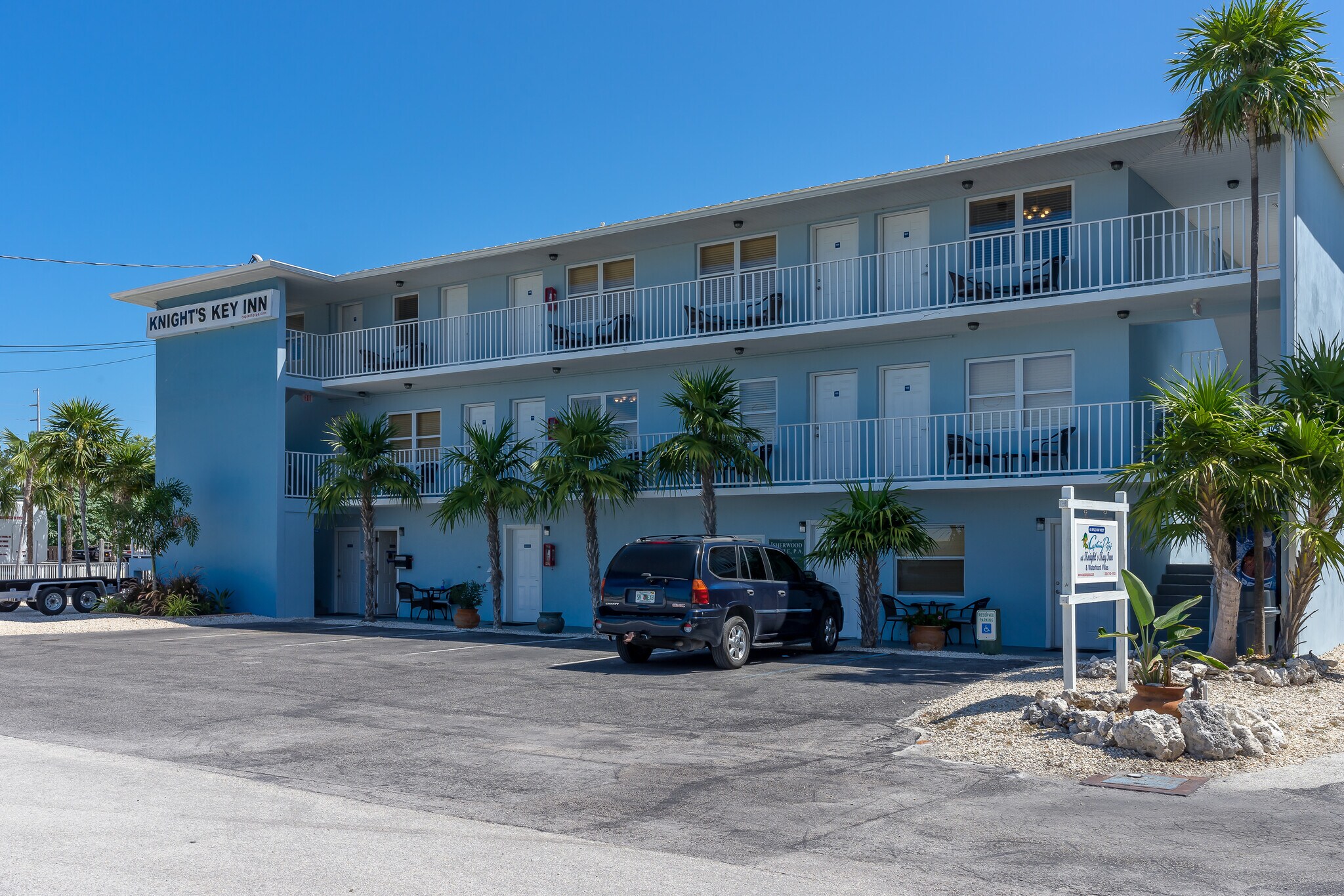 40 Kyle Way W, Marathon, FL for sale Primary Photo- Image 1 of 1