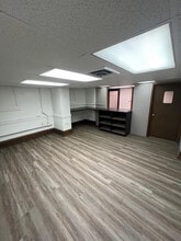 127-133 W Michigan Ave, Ypsilanti, MI for lease Interior Photo- Image 1 of 8