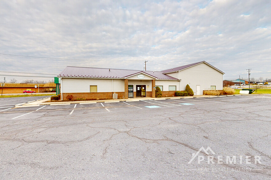 929 Lycoming Mall Rd, Muncy, PA for sale - Building Photo - Image 1 of 1