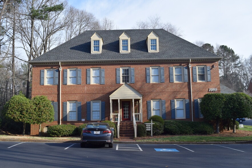 1080 Cambridge Sq, Alpharetta, GA for lease - Building Photo - Image 2 of 3
