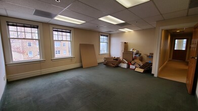 494 State St, Salem, OR for lease Interior Photo- Image 2 of 2