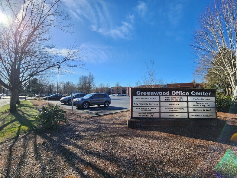 7700-7710 NE Greenwood Dr, Vancouver, WA for lease - Building Photo - Image 2 of 10