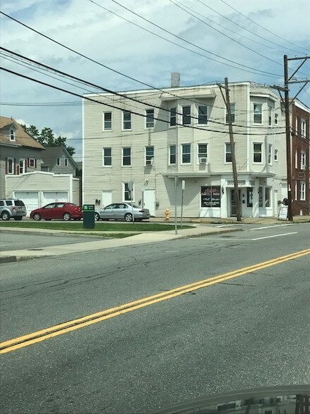 442 Central Ave, Pawtucket, RI for sale - Building Photo - Image 1 of 1
