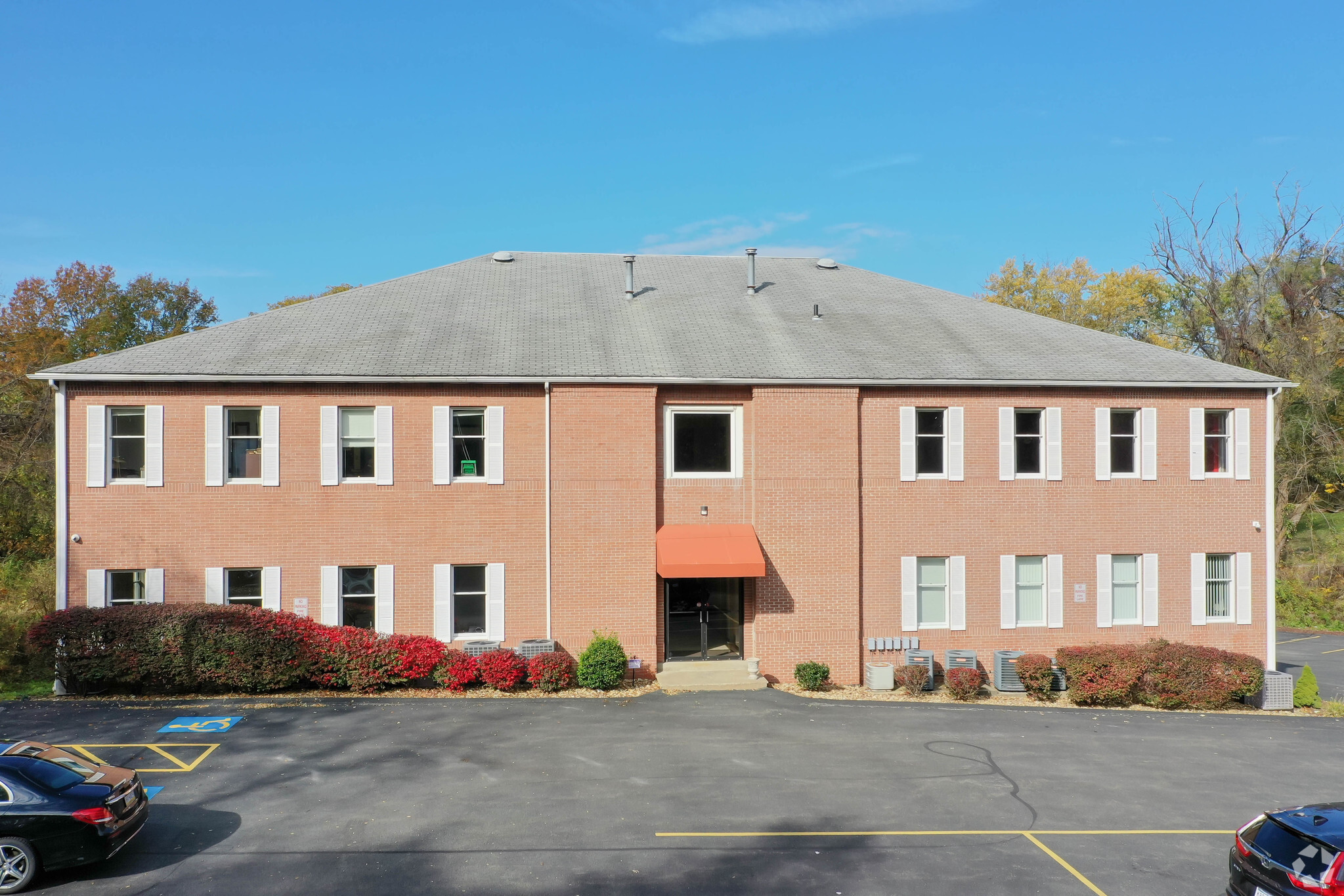 244 Center Rd, Monroeville, PA for lease Building Photo- Image 1 of 4