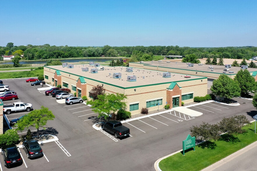 1260-1274 Helmo Ave N, Oakdale, MN for lease - Building Photo - Image 2 of 6