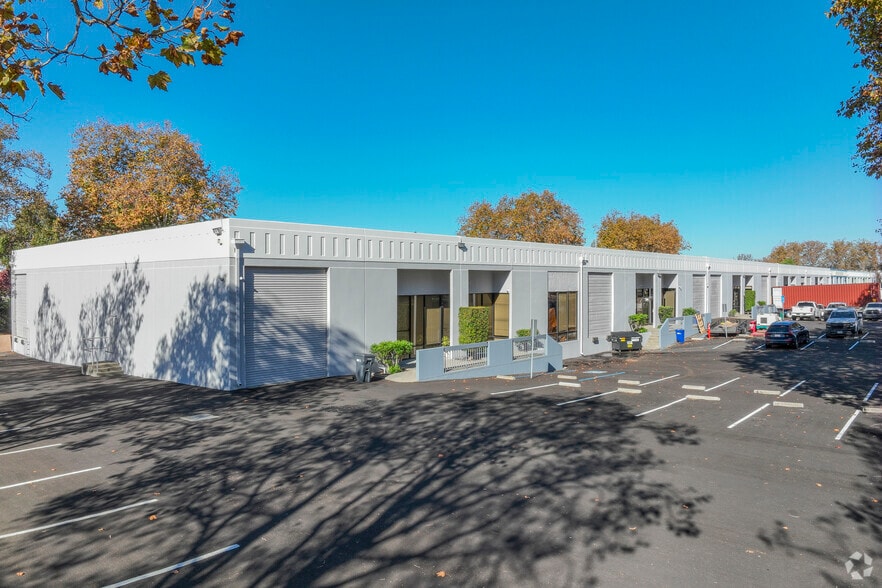 25005 Viking St, Hayward, CA for lease - Building Photo - Image 1 of 19