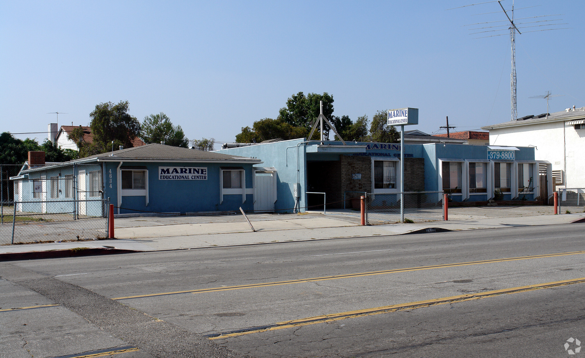 Office in Lawndale, CA for sale Primary Photo- Image 1 of 1