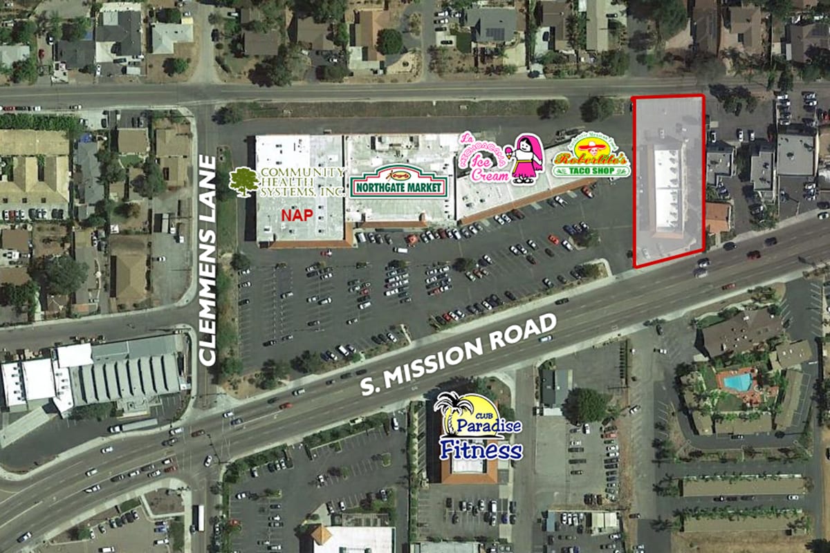 1328-1418 S Mission Rd, Fallbrook, CA for lease Primary Photo- Image 1 of 6