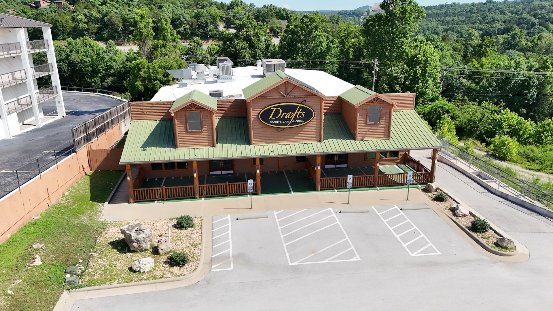 2280 Shepherd of the Hills Expy, Branson, MO for lease Building Photo- Image 1 of 7