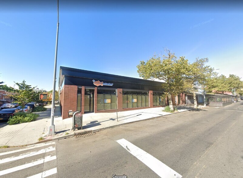 3312 36th Ave, Astoria, NY for sale - Building Photo - Image 1 of 1