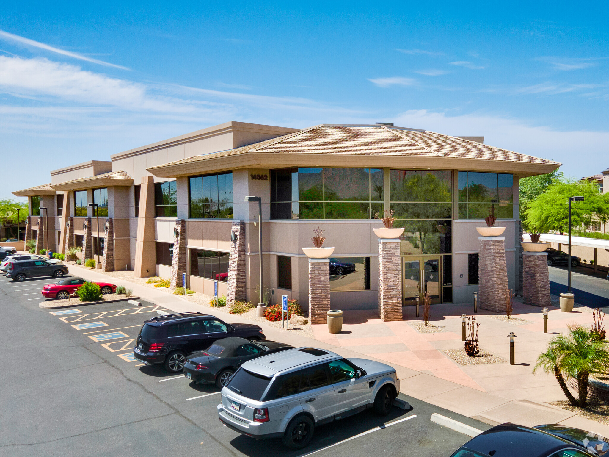 14362 N Frank Lloyd Wright Blvd, Scottsdale, AZ for lease Building Photo- Image 1 of 2