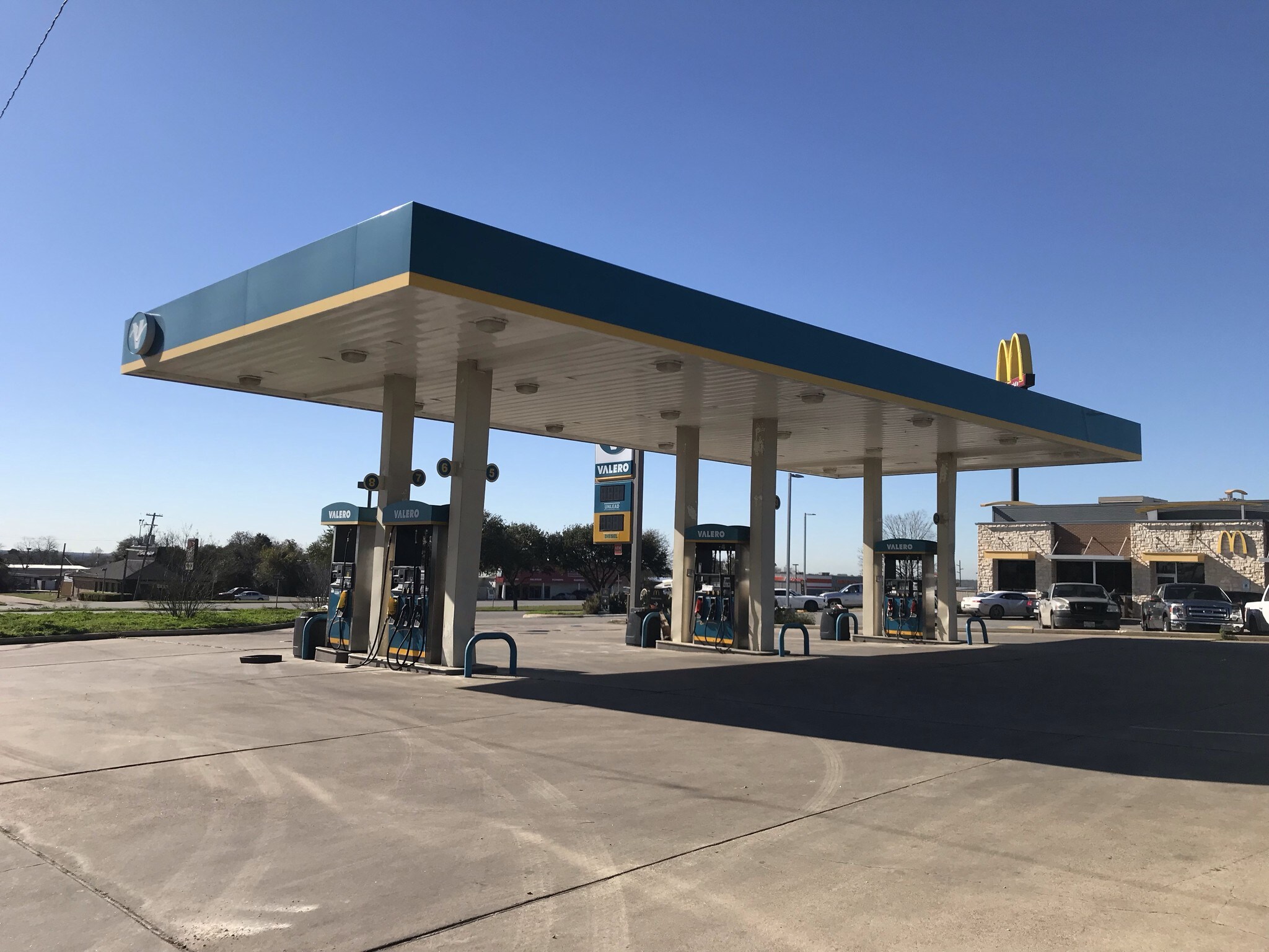 315 E Sarah Dewitt Dr, Gonzales, TX for sale Other- Image 1 of 1