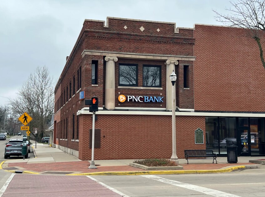 101 S Main St, Eaton Rapids, MI for sale Building Photo- Image 1 of 1