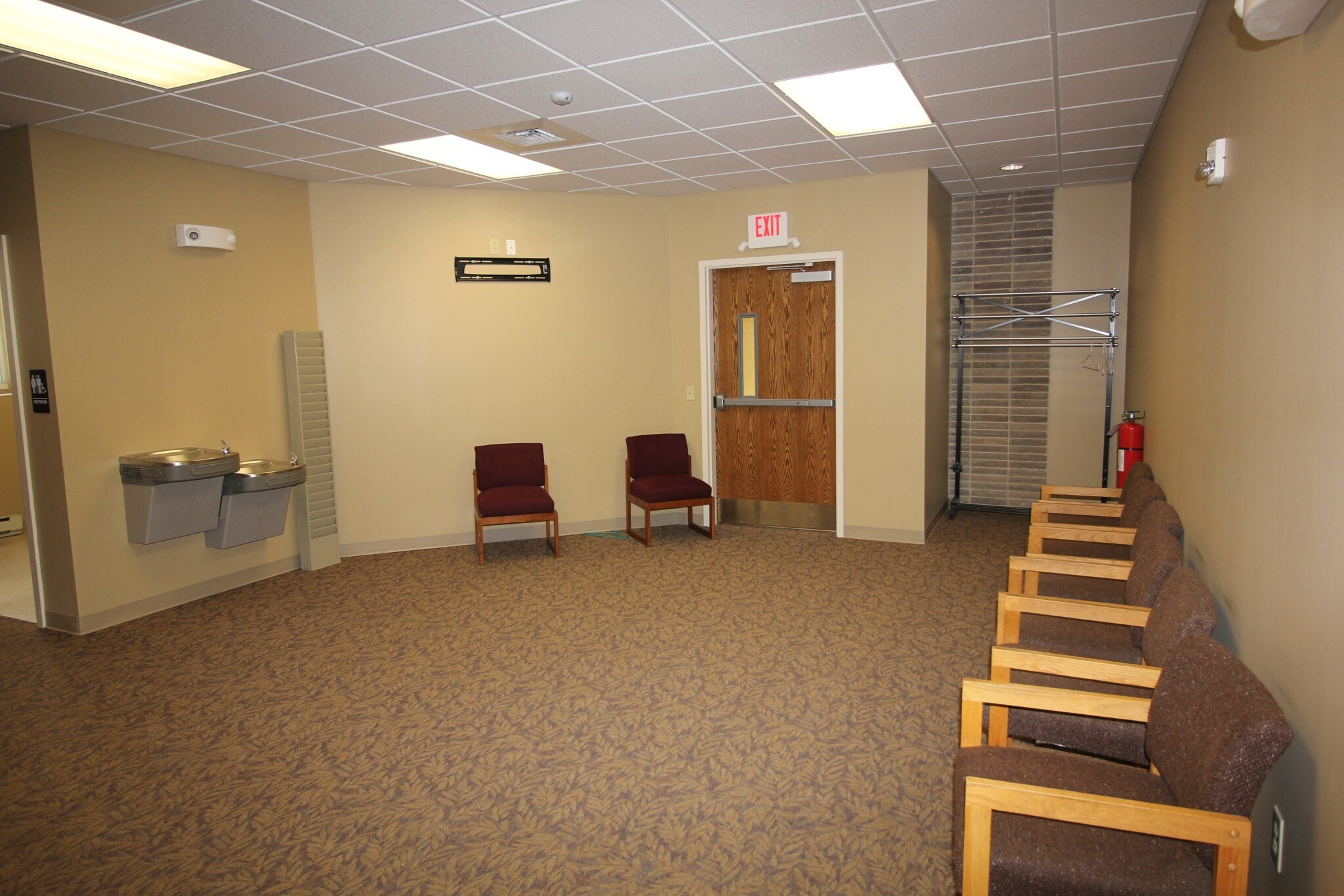 215 S Robinson Ave, Pen Argyl, PA for sale Primary Photo- Image 1 of 1