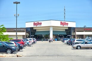 Barlow Shopping Center - Pub