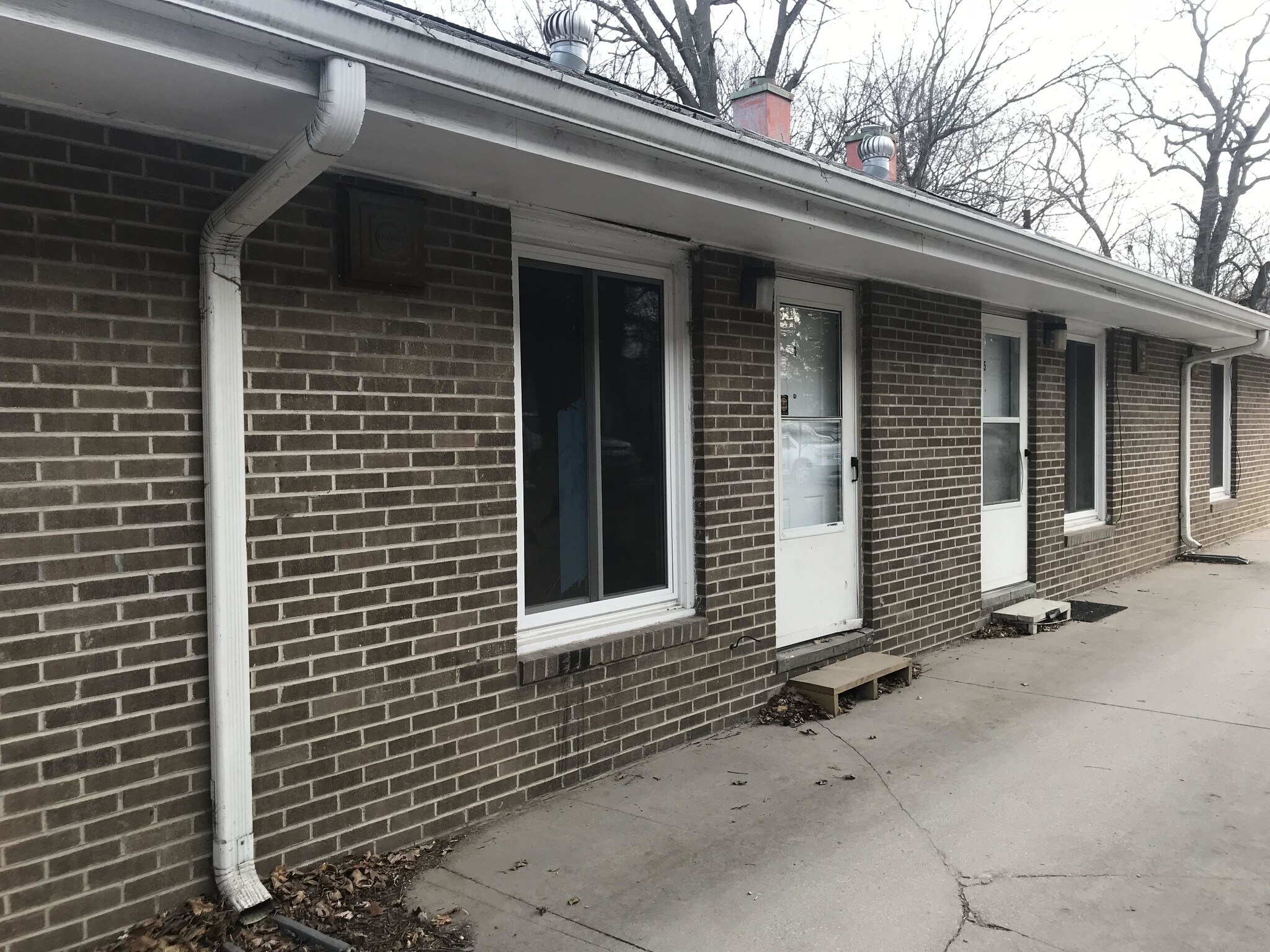 3326 University Ave, Des Moines, IA for sale Building Photo- Image 1 of 1
