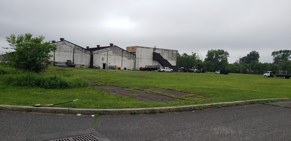 900 Port Reading Ave, Port Reading, NJ for lease - Primary Photo - Image 1 of 9