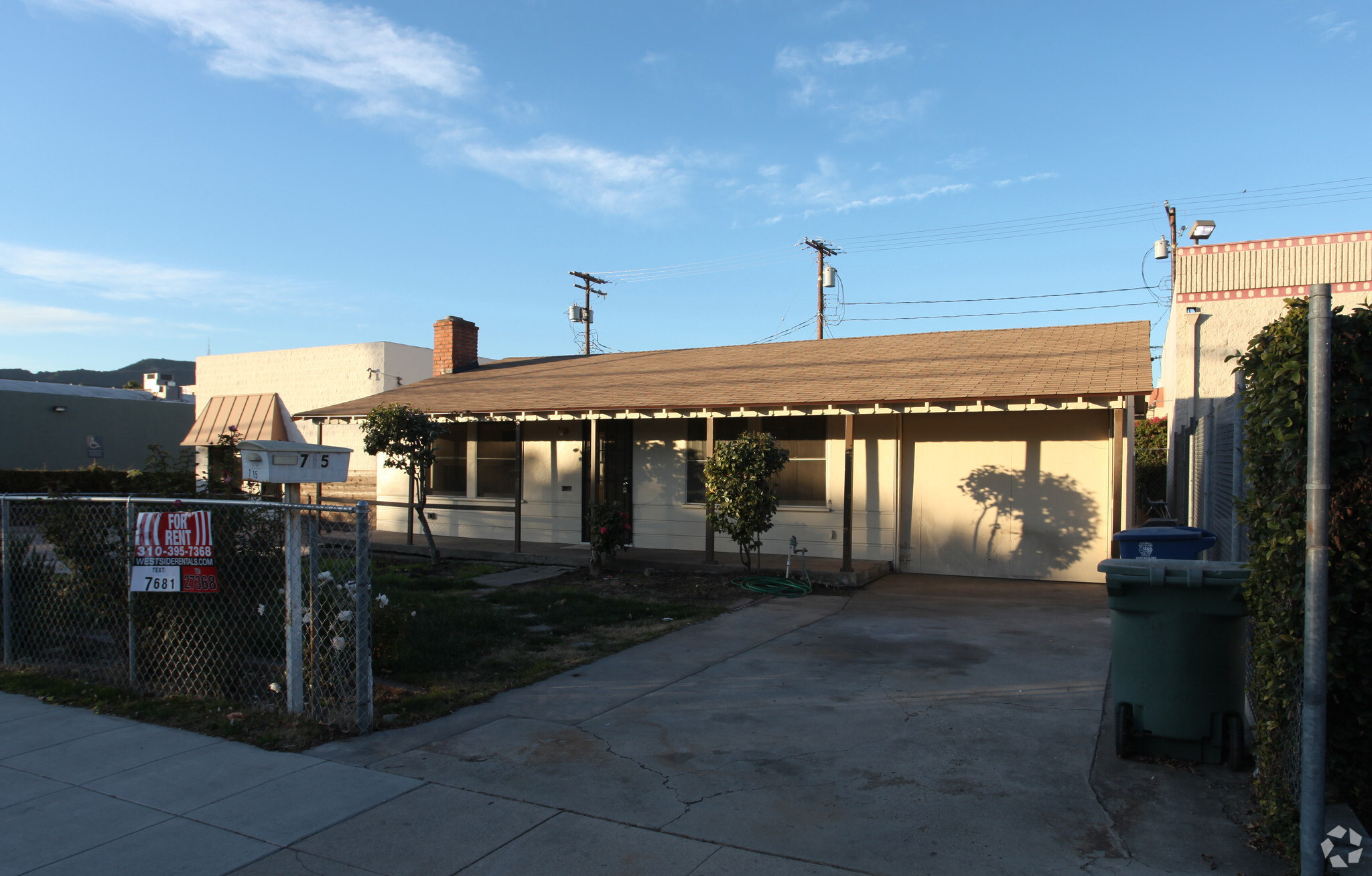 715 S Main St, Burbank, CA 91506 - Industrial for Sale | LoopNet