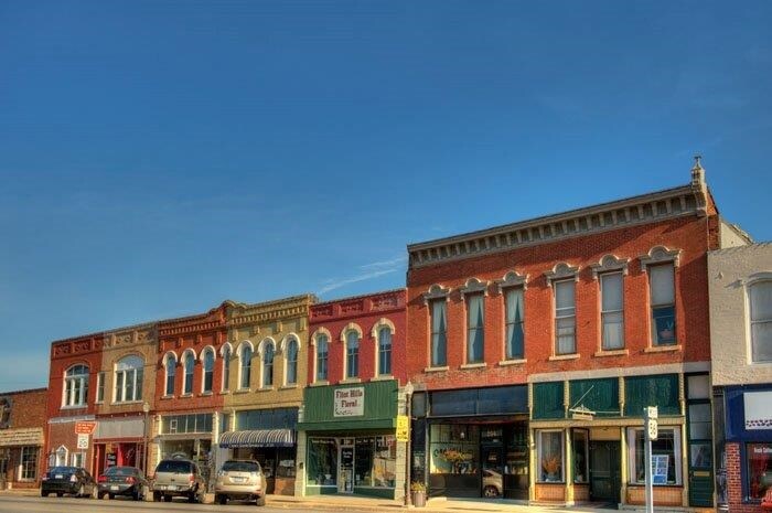 202 W Main St, Council Grove, KS for sale - Building Photo - Image 1 of 1