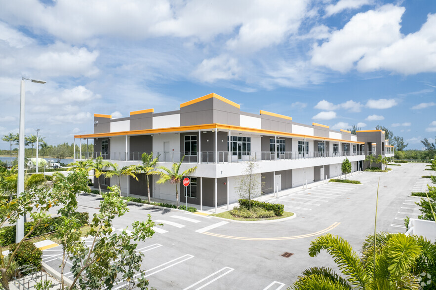 12750 NW 17th St, Miami, FL for sale - Building Photo - Image 1 of 36