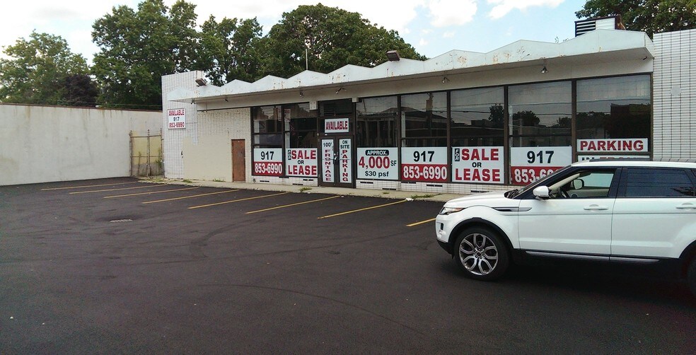 1082 Hempstead Tpke, Franklin Square, NY for sale - Primary Photo - Image 1 of 1