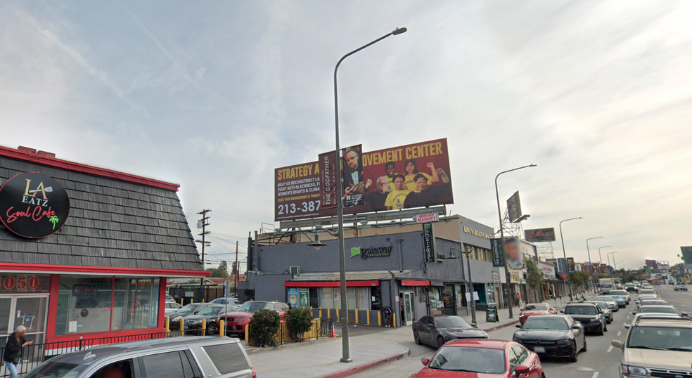 4058-4060 Crenshaw Blvd, Los Angeles, CA for lease - Building Photo - Image 3 of 10