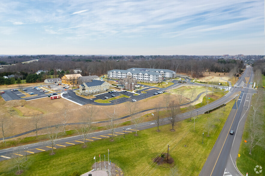 601 New Britain Rd, Doylestown, PA for lease - Aerial - Image 3 of 6