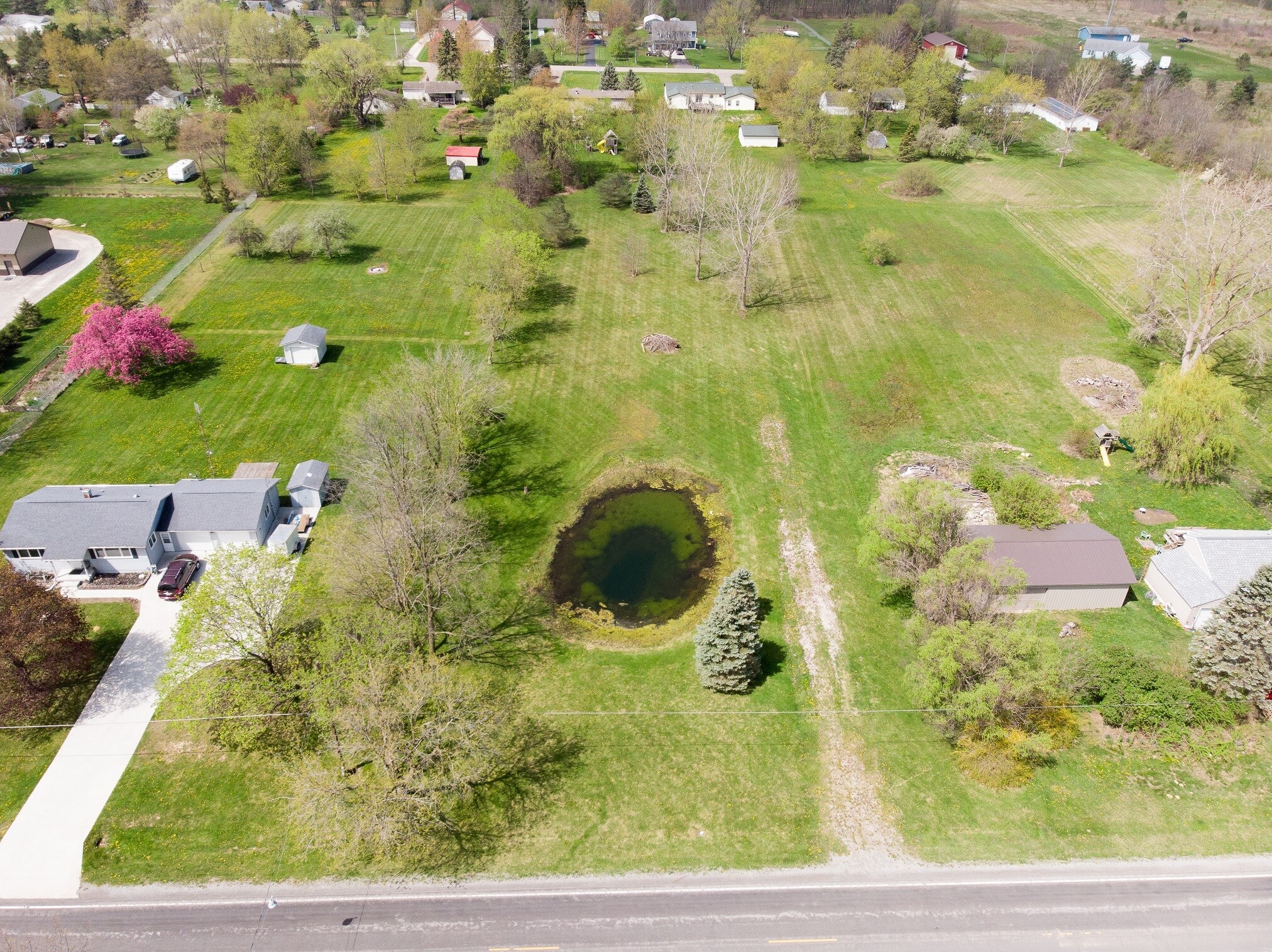 4294 Vassar Rd, Burton, MI for sale Primary Photo- Image 1 of 1