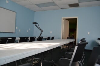 712 Ginesi Dr, Morganville, NJ for lease Interior Photo- Image 1 of 5