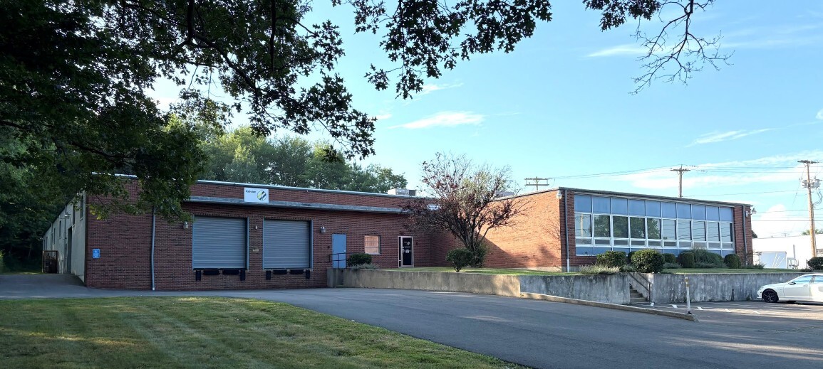 283 Indian River Rd, Orange, CT for sale Building Photo- Image 1 of 4