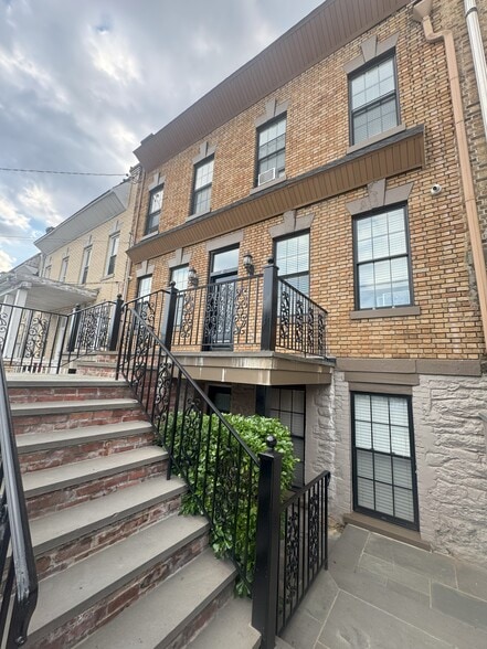 48 S Bleeker St, Mount Vernon, NY for sale - Building Photo - Image 2 of 7