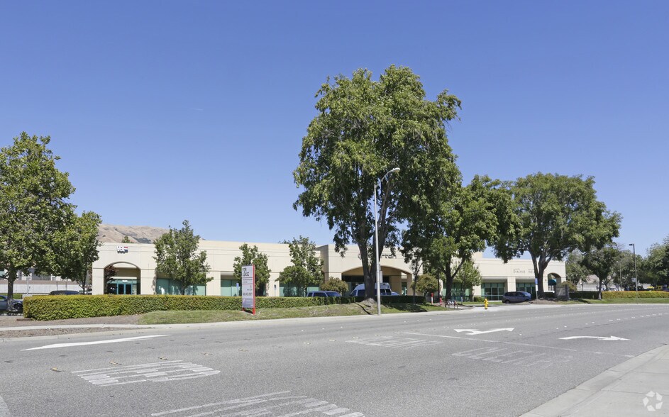409 433 Dixon Landing Rd Milpitas Ca 95035 Office For Lease Loopnet Com