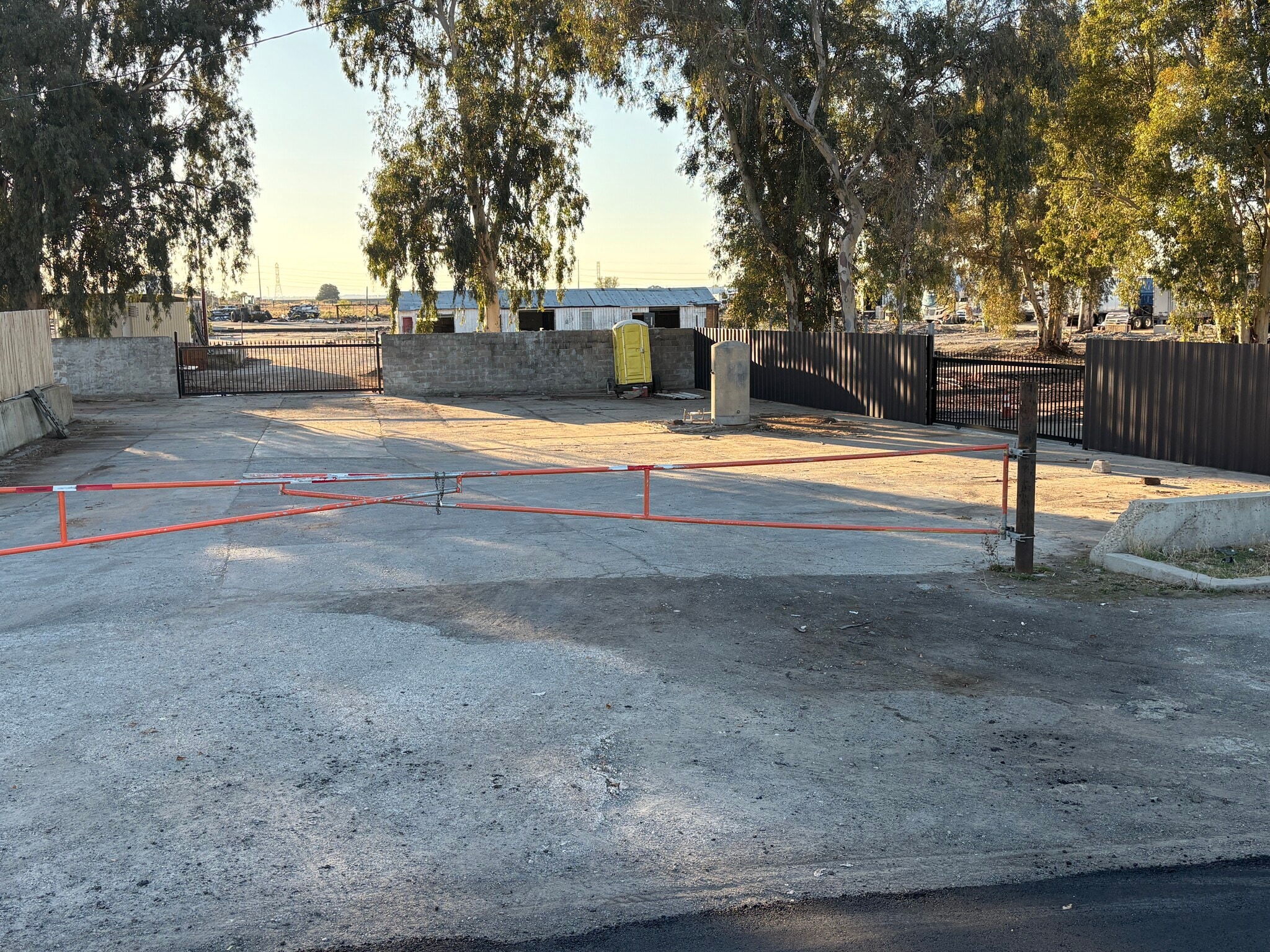 6715 W 6th St, Rio Linda, CA for lease Building Photo- Image 1 of 14