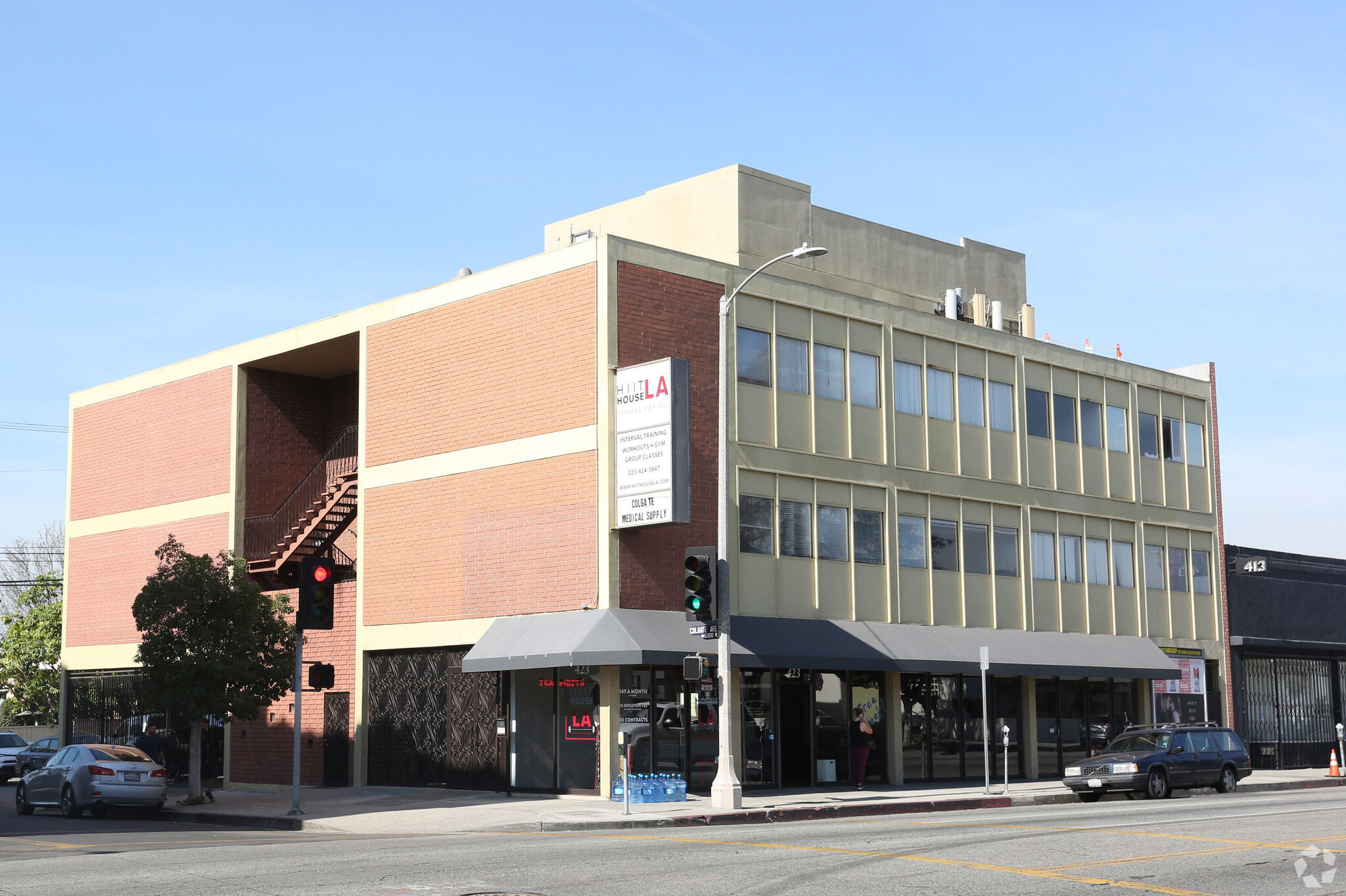 421-425 S Fairfax Ave, Los Angeles, CA for sale Primary Photo- Image 1 of 13