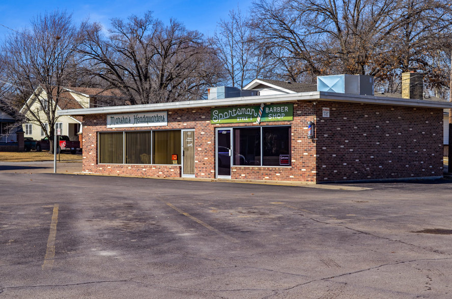 1516 W 6th Ave, Emporia, KS for sale - Building Photo - Image 1 of 1