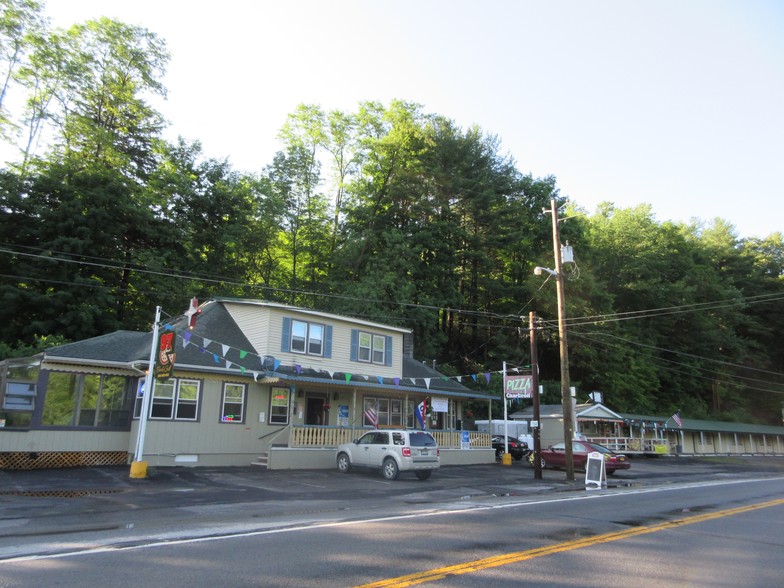 1758 State Route 97, Pond Eddy, NY for sale - Primary Photo - Image 1 of 1