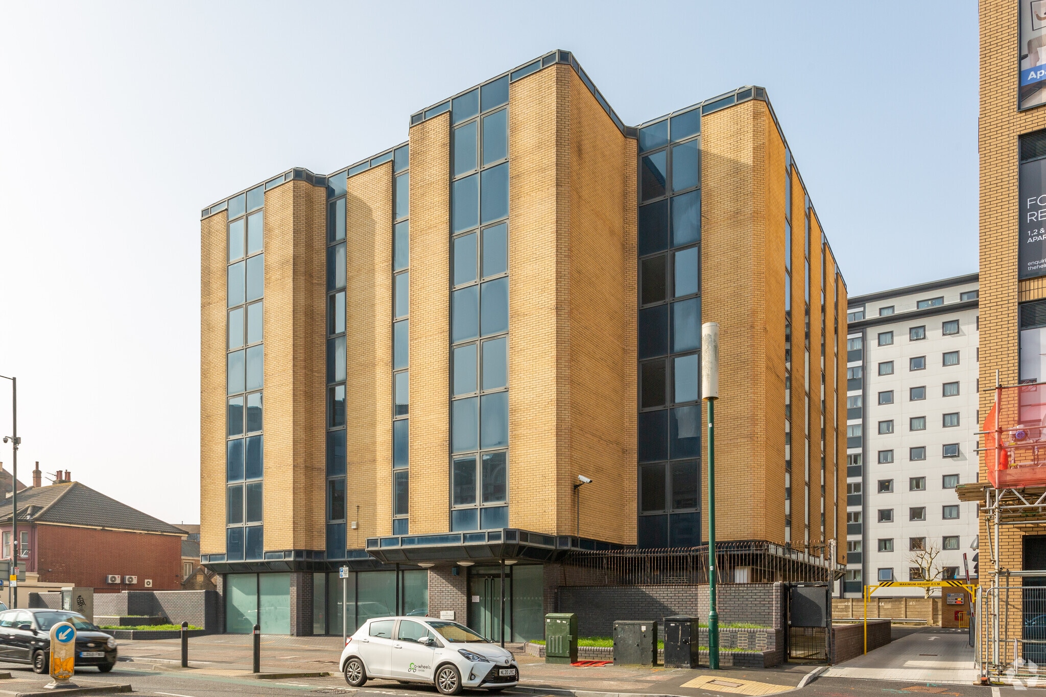 35 Holdenhurst Rd, Bournemouth for sale Primary Photo- Image 1 of 1